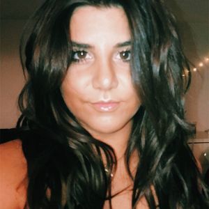 Meet your Posher, Lia